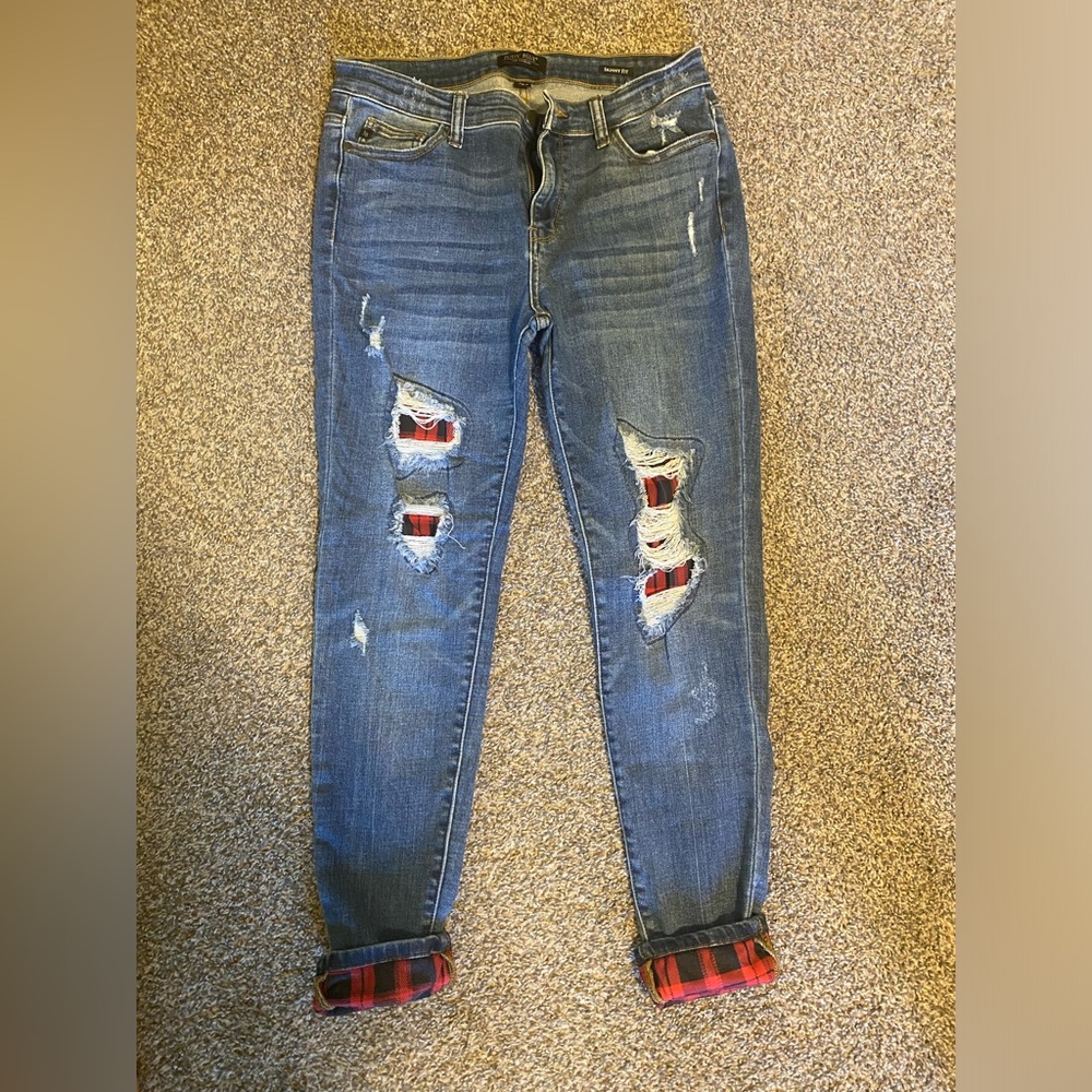 Judy Blue size 11/30 women’s skinny fit jeans with black and red